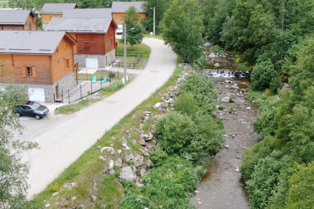 Chalet 6B Dans Les Pyrenees Proche D'Andorre LʼHospitalet-près-lʼAndorre Bagian luar foto
